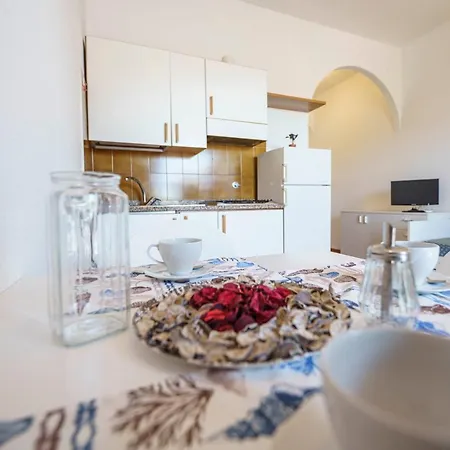 Due Golfi Apartment