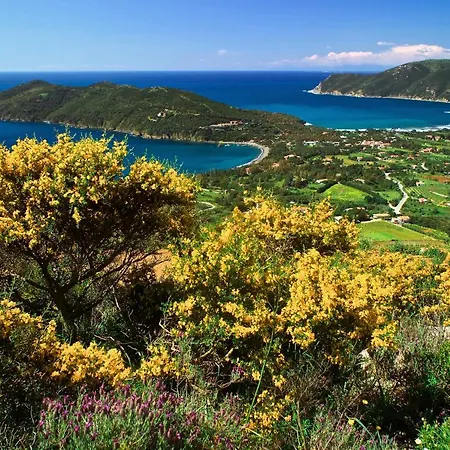 Due Golfi * לקונה